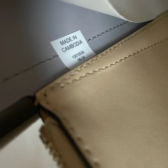 New, tory burch Blake center zip tote bag soft serve/bay gray - Picture 11 of 14